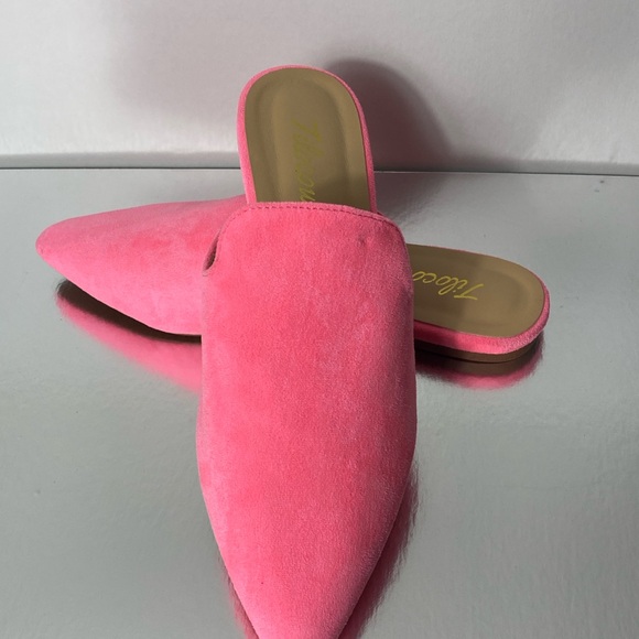 Tilocow Women's Hot Pink Mules - Picture 3 of 6